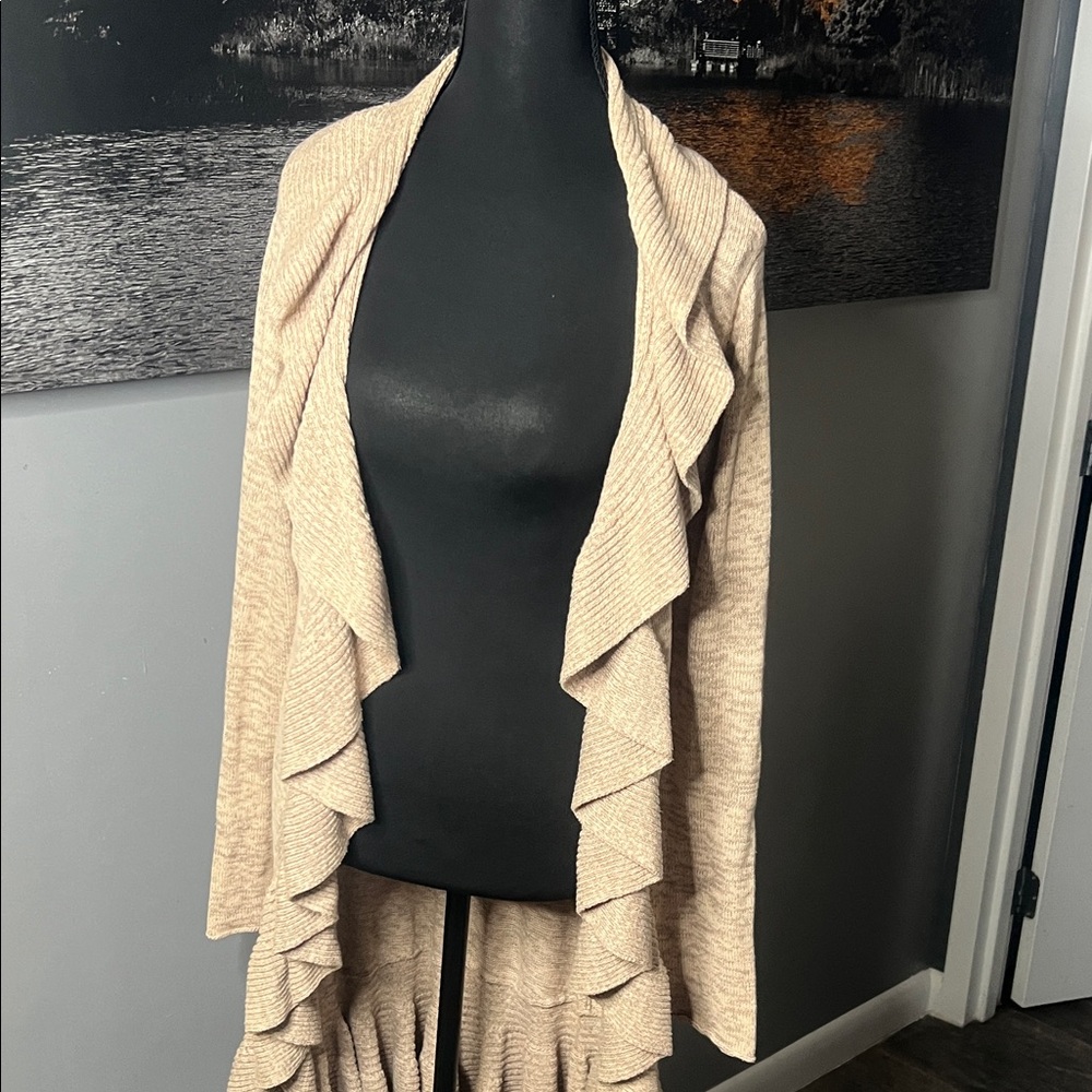 Private Label Cream Ruffled Cardigan